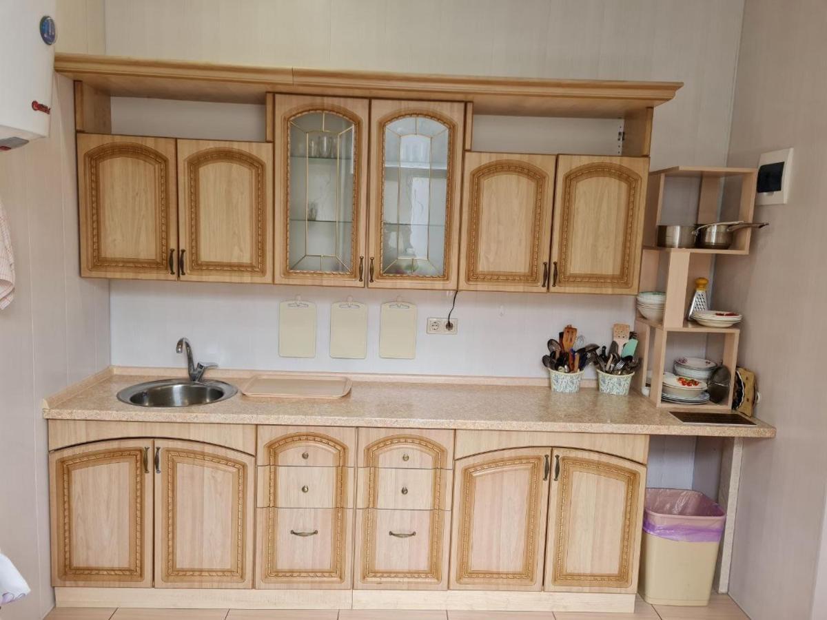 Guest House Gorny Ruchei Gagra Bagian luar foto